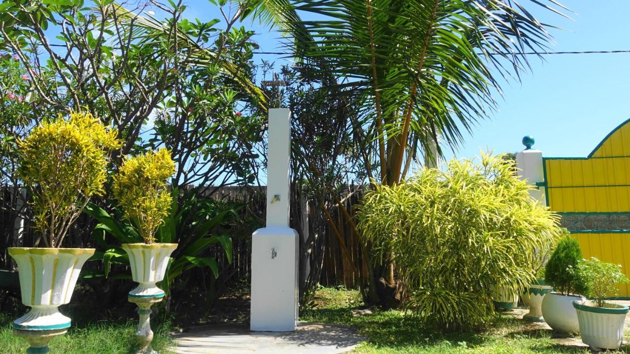 Regina Beach Bungalow Trincomalee Exterior photo