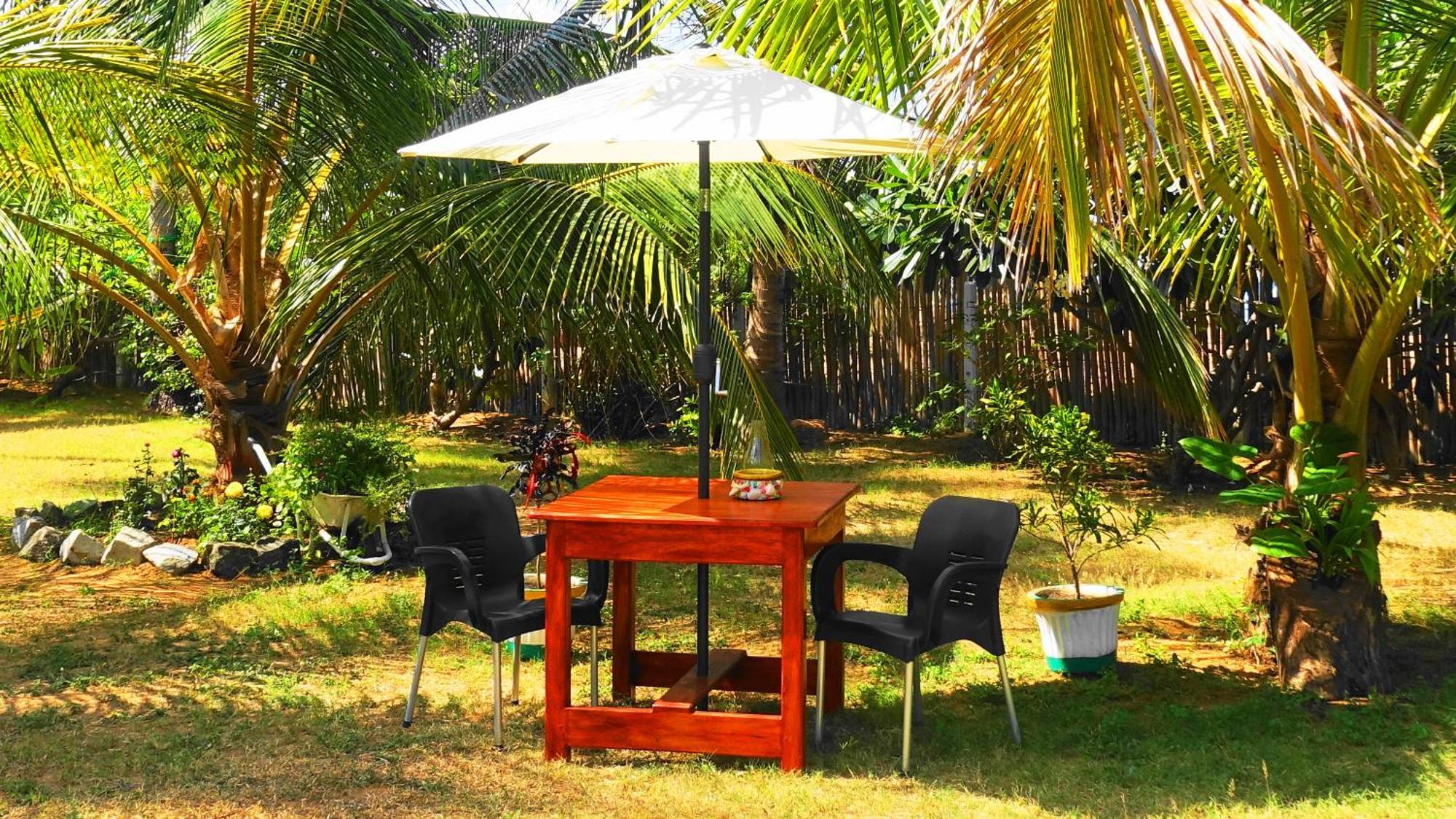 Regina Beach Bungalow Trincomalee Exterior photo